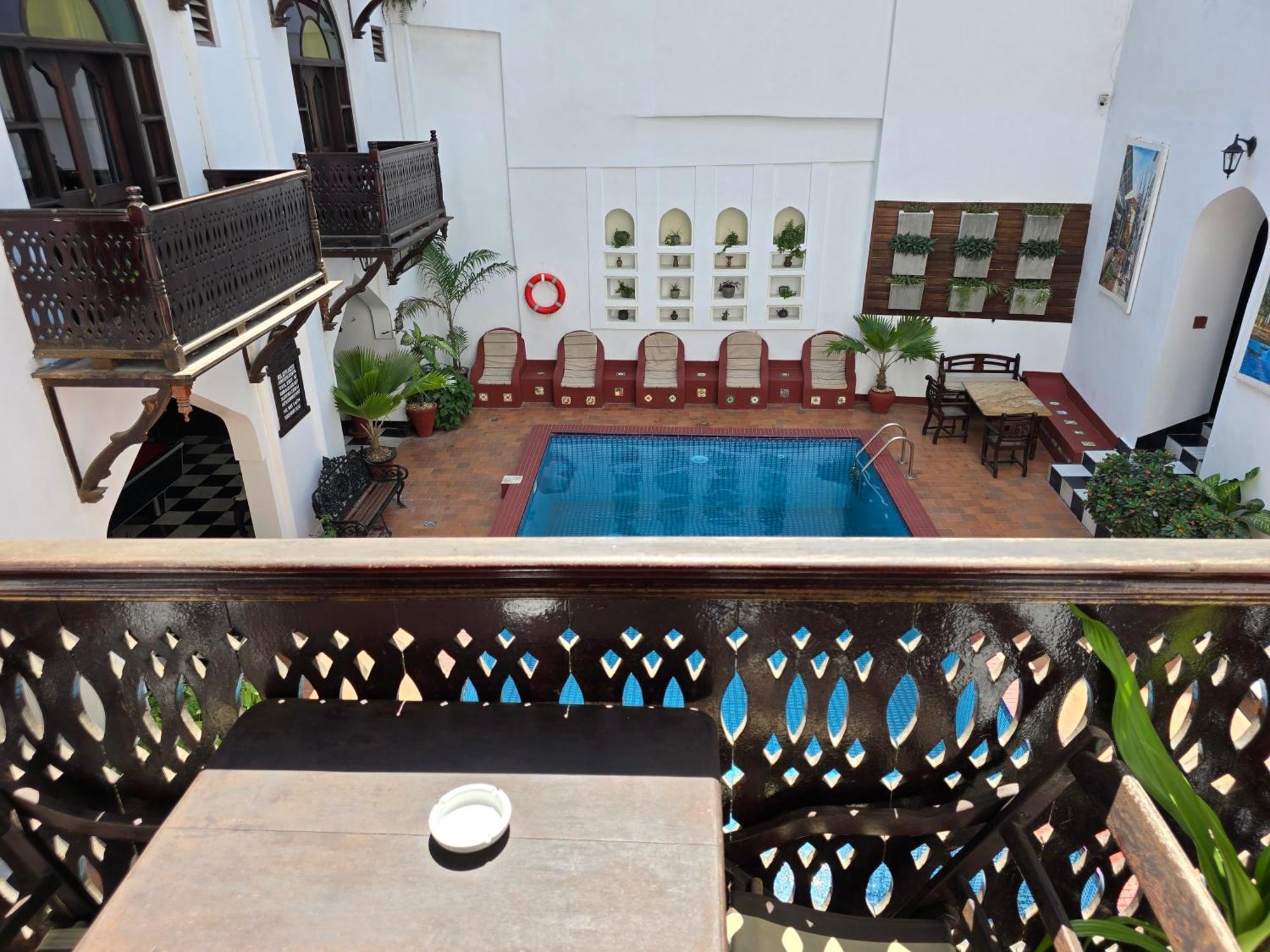 Dhow Palace Hotel Zanzibar Екстериор снимка