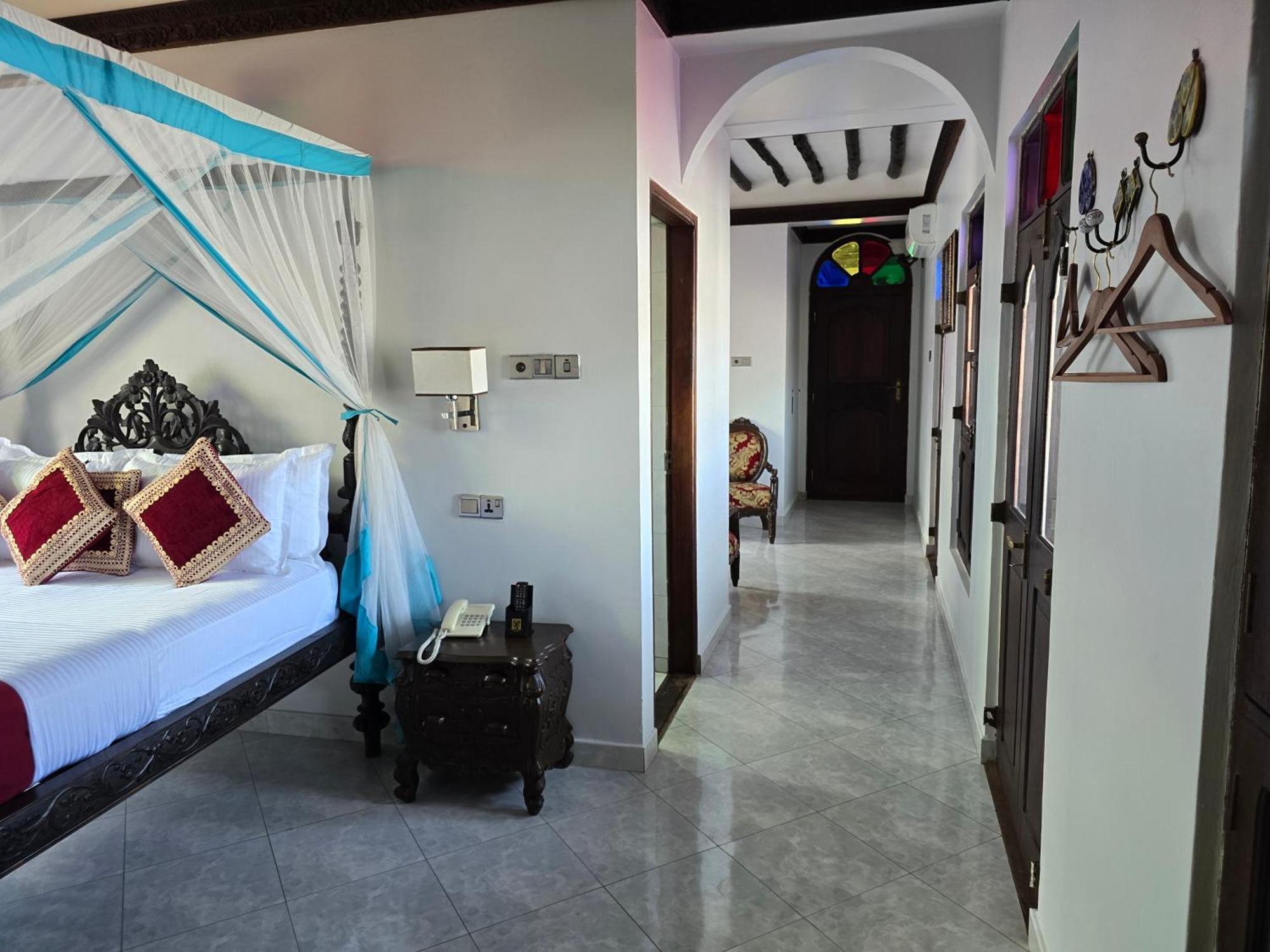 Dhow Palace Hotel Zanzibar Екстериор снимка